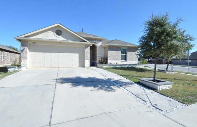 Open Concept One Story Home with TV, Fridge, Washer  Dryer! photos photos