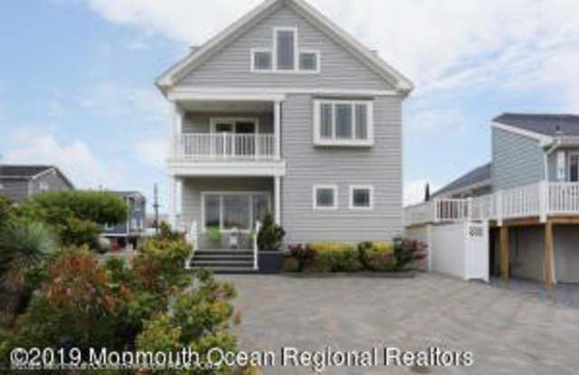 573 Tarpon Avenue photos photos