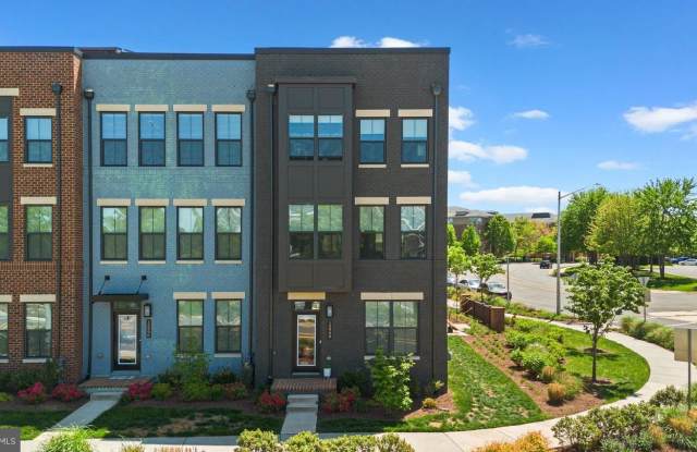 12998 HATTONTOWN SQUARE photos photos