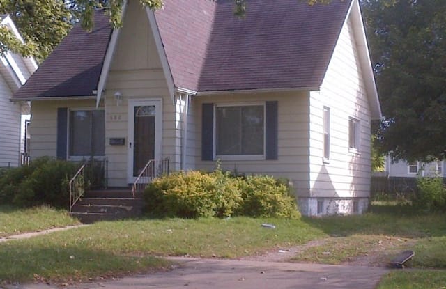 688 E Mansfield Ave Gallery 2