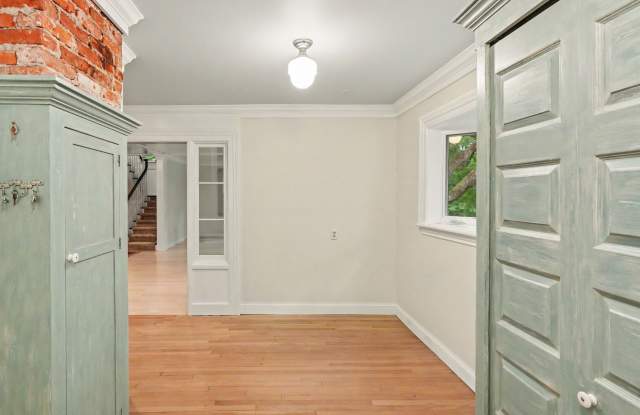 14001 Riker Road Gallery 4