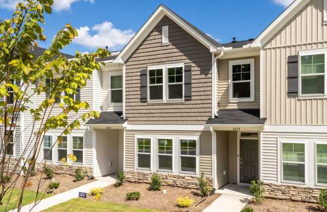 Brand New Three Bedroom Townhome! Gallery 4