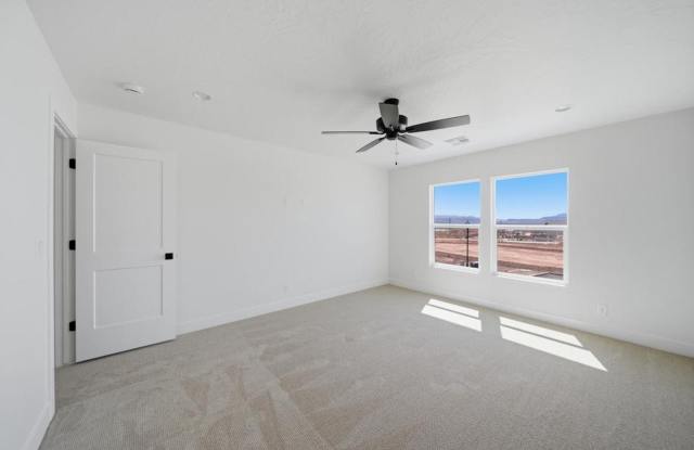 End Unit! New 3 Bedroom Townhome Gallery 4