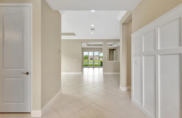 15684 Goldfinch Circle Gallery 2