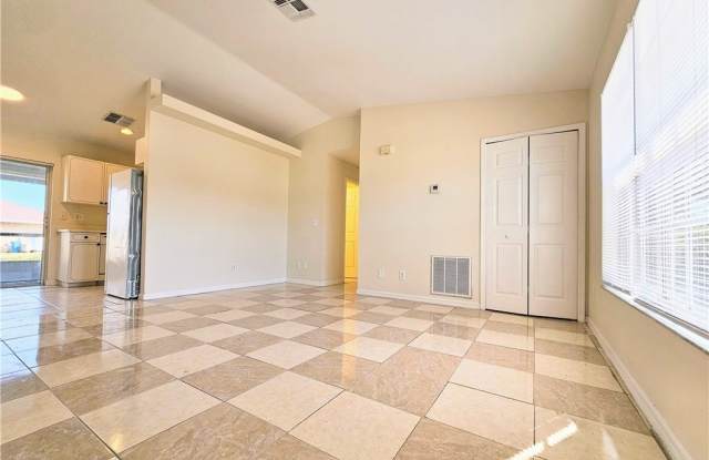 4916 Leonard Boulevard S Gallery 2