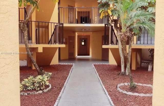 4384 NW 9th Ave photos photos