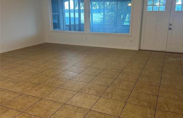 1512 ISON Lane Gallery 4