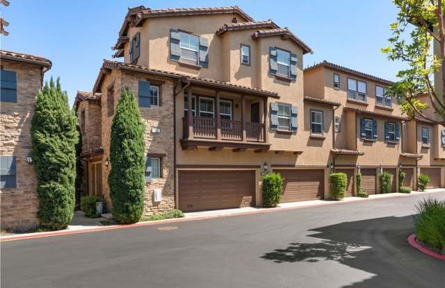 115 Jadestone - 115 Jadestone, Irvine, CA 92603