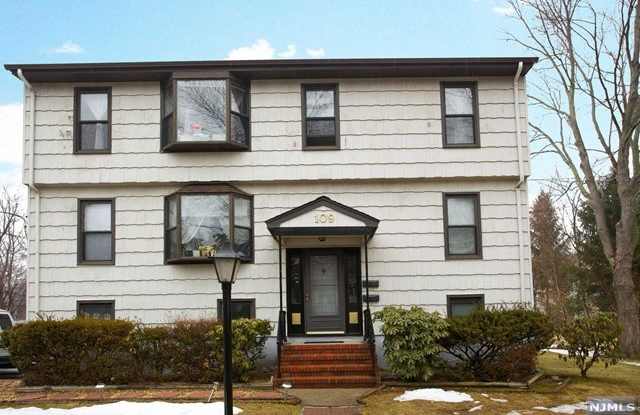 109 Sanial Avenue - 109 Sanial Avenue, Northvale, NJ 07647