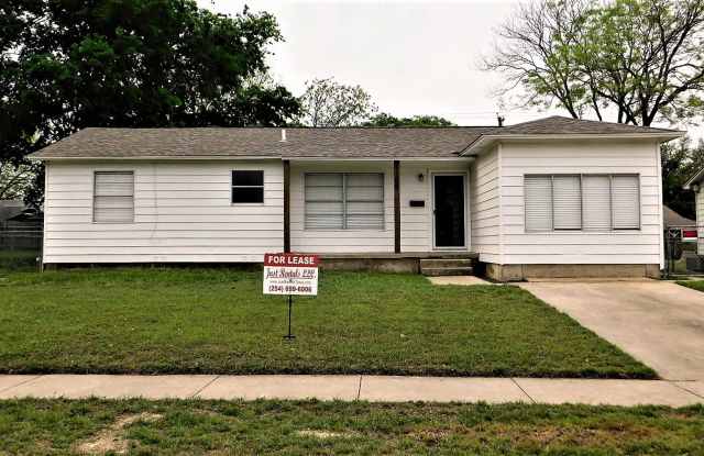 Available NOW!!!! Gorgeous 1 story, 4 bedroom, 1 bath home with a fenced yard and storage building in the backyard. This home has wood look flooring in the bedrooms, hall and family room. Tile flooring in the kitchen, dining, laundry and bathroom. Gorgeou photos photos