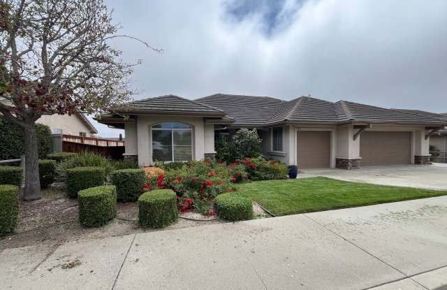 Established neighborhood a Single level in the Rancho Grande - Highland Neighborhood photos photos Established neighborhood a Single level in the Rancho Grande - Highland Neighborhood photos photos