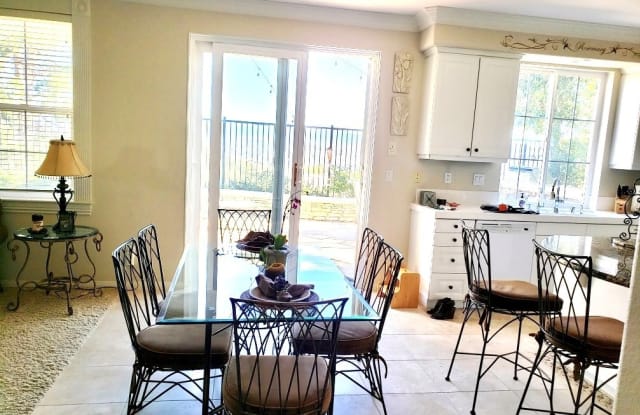 30 Groveside Drive Gallery 3