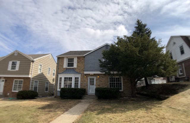 5005 Newton Avenue S - 5005 Newton Avenue South, Minneapolis, MN 55419