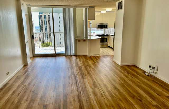 Honolulu Park Place/Stainless steel kitchen appliances/Ocean Views! 2/2/2 Pkg photos photos