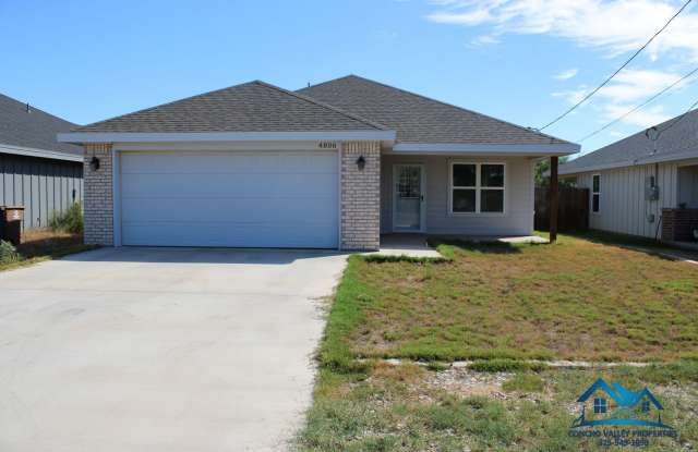 Updated 3-Bed, 2-Bath near LVHS for Rent Gallery 1