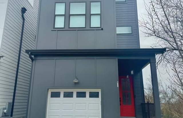 411 McAdoo Ave. photos photos