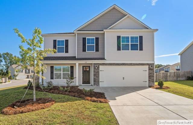 STUNNING HOME IN ELGIN'S WALNUT CREEK Gallery 1