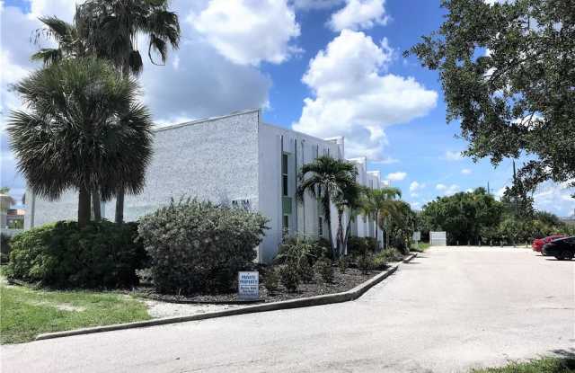 22234 EDGEWATER DRIVE Gallery 4