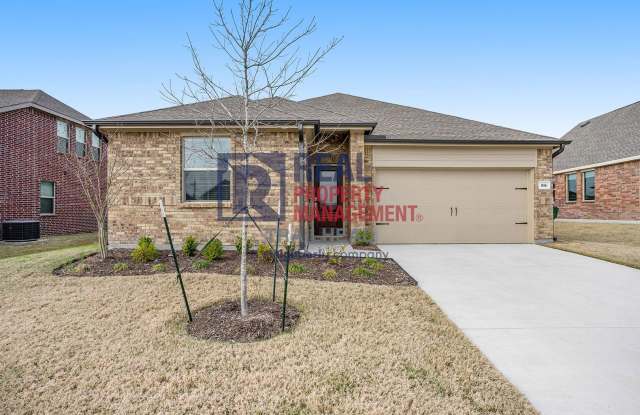 ** MOVE IN SPECIAL** Charming 3-Bedroom Home in Desirable Neighborhood! photos photos