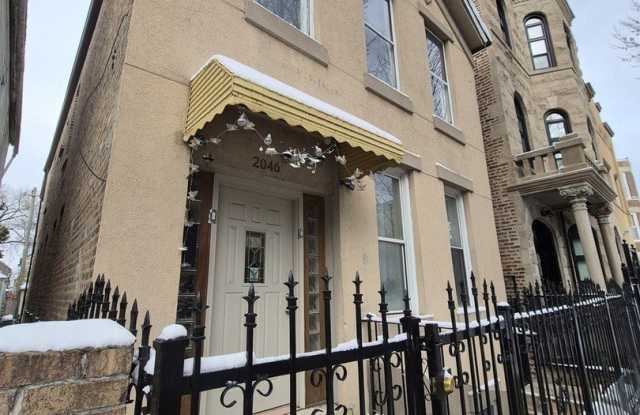 2046 W 19th Street Gallery 2
