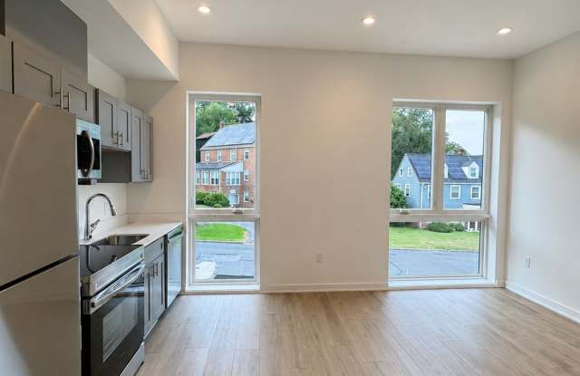 2425 20th St Ne photos photos