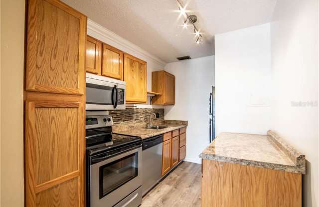 355 114TH AVENUE N Gallery 4