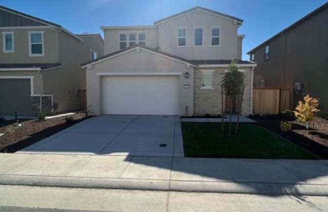 Newer Solar Home Walking Distance to Campus Oaks Shopping Center Gallery 3