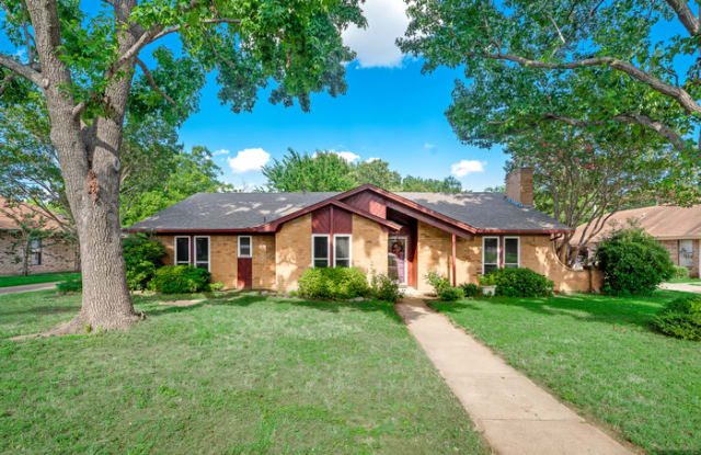 331 Drexel Drive - 331 Drexel Drive, Grapevine, TX 76051