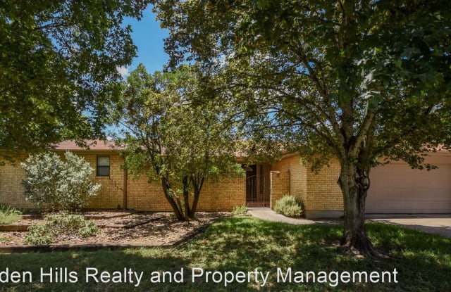1008 Linda Joy - 1008 Linda Joy Drive, Kerrville, TX 78028