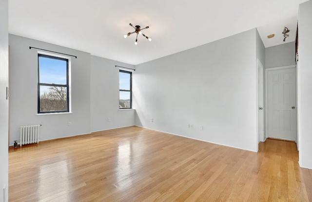 7609 4th Ave Apt E3 Gallery 2