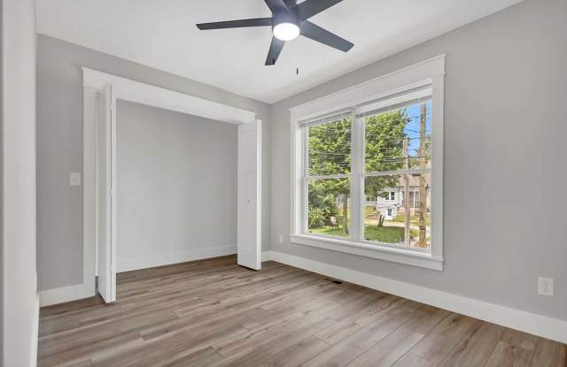 New Construction 4 Bed / 4 Bath Near IU Gallery 3