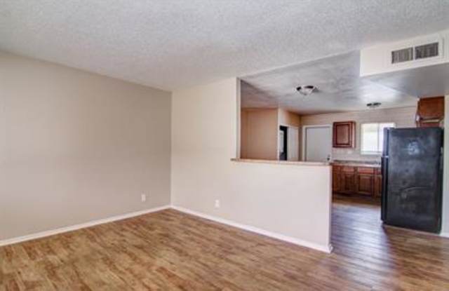 1810 N 51st Street - 14 Gallery 2
