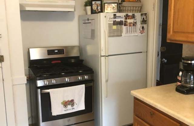 Brighton 1 bedroom apartment - Available NOW Gallery 3