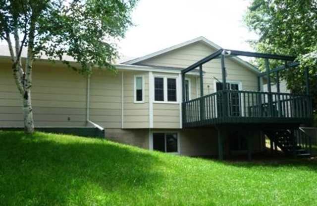 4042 W 137 1/2 St Gallery 2