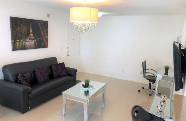 11582 Westwood Boulevard photos photos