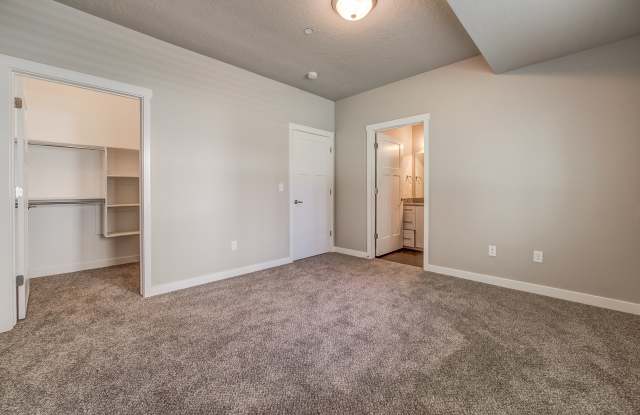 284 N 590 E - 201 Gallery 4