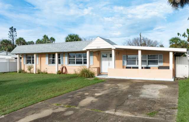 1255 Waverly Drive Gallery 2
