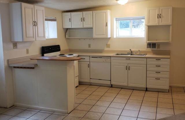 WATER, SEWER, TRASH & LAUNDRY INCLUDED! Stand-Alone 2BR Home Across from Colorado School of Mines photos photos WATER, SEWER, TRASH & LAUNDRY INCLUDED! Stand-Alone 2BR Home Across from Colorado School of Mines photos photos