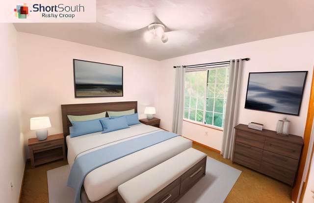 4 bed 2 bath Single Family Home Gallery 3