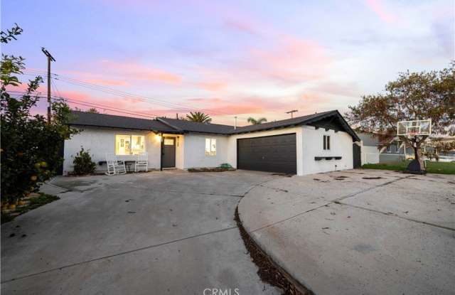 467 Susan Ave photos photos