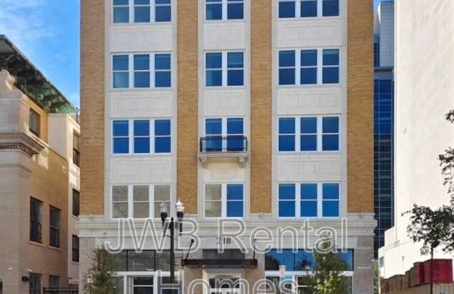 218 Church St W photos photos
