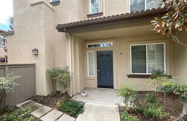 Sheridan Place: 3 Bed 2.5 Bath Attached Townhouse photos photos Sheridan Place: 3 Bed 2.5 Bath Attached Townhouse photos photos