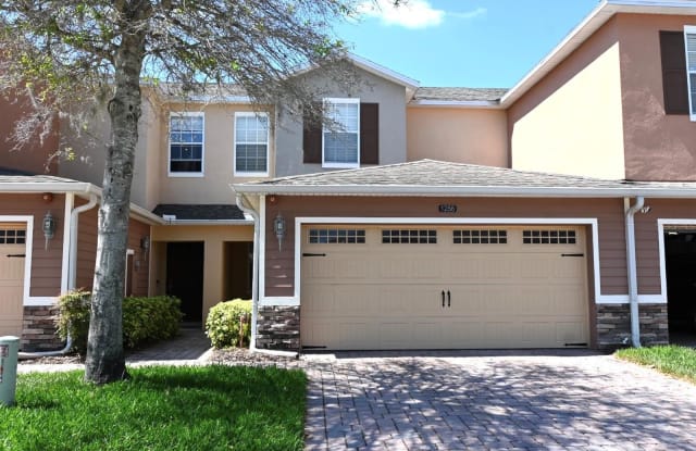 1256 PRIORY CIRCLE - 1256 Priory Circle, Winter Garden, FL 34787