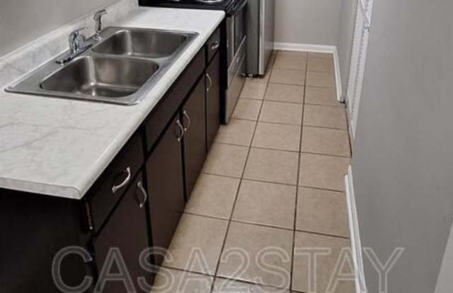 674 Knox Blvd - 674 Knox Boulevard, Radcliff, KY 40160