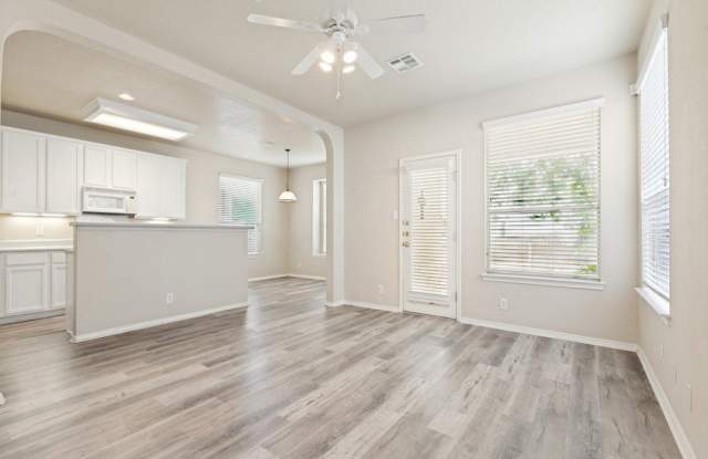 6607 BISCAY BAY Gallery 4