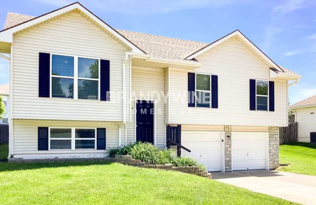 18619 Woodruff Street photos photos