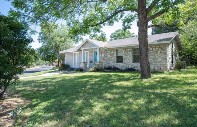 Charming 3/1 South Congress Retreat! photos photos