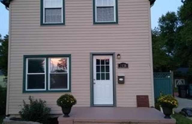 2434 McDowell Street photos photos