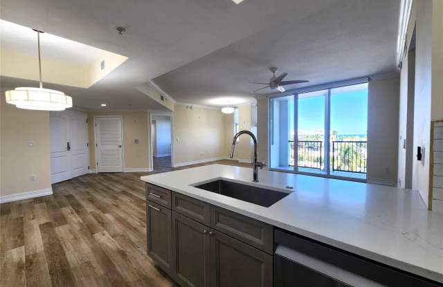 101 S Ocean Drive unit: 503 photos photos