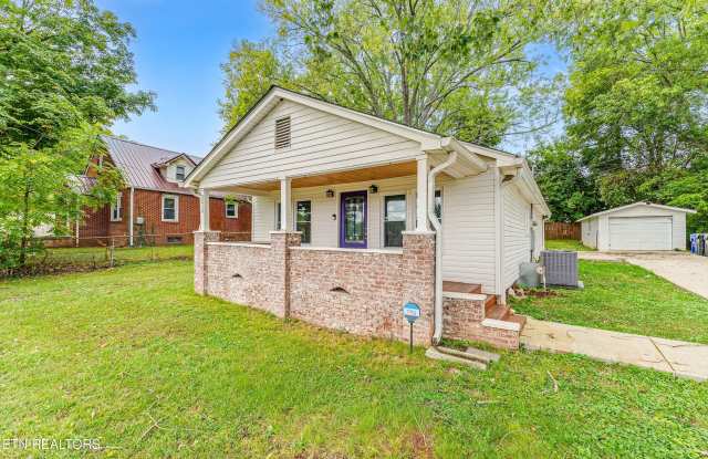 2215 Morningside Drive Gallery 3